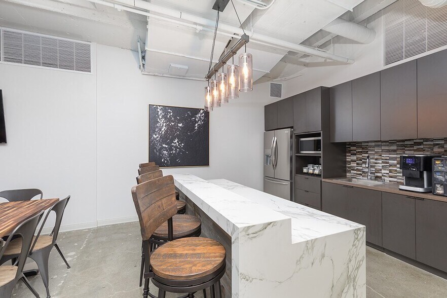 More Photos Of 9171 Wilshire Blvd, Beverly Hills Coworking Space