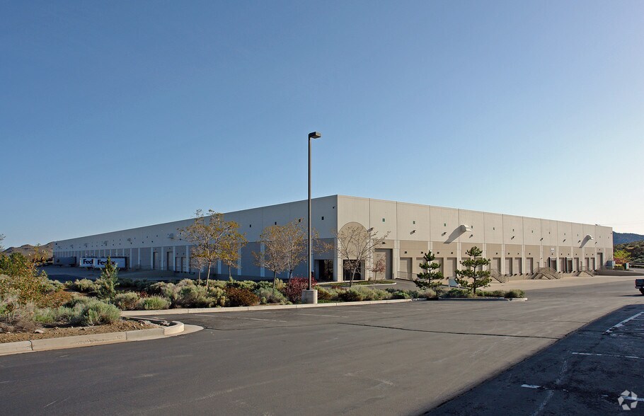 More Photos Of 990 N Hills Blvd, Reno Warehouse For Lease