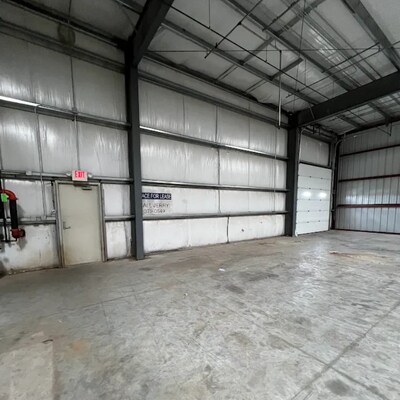 More Photos Of 3315-3321 Island Circle cir, Grand Island Refrigeration Cold Storage For Lease