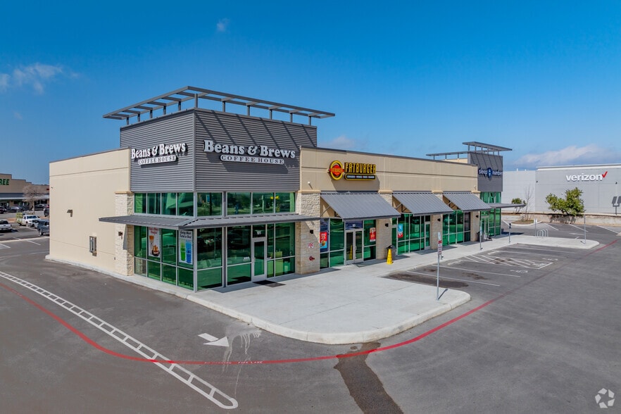 More Photos Of 6507 W Loop 1604 N, San Antonio Freestanding For Lease