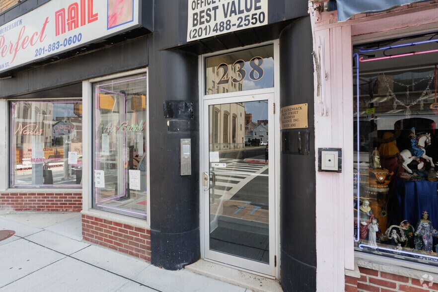 More Photos Of 238 Main St, Hackensack Storefront Retail Office For Lease