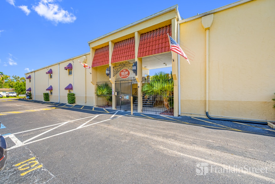 More Photos Of , Tampa Multifamily For Sale