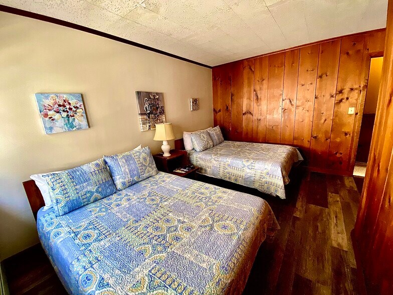 More Photos Of 5672 US Route 4, Killington Hotel For Sale