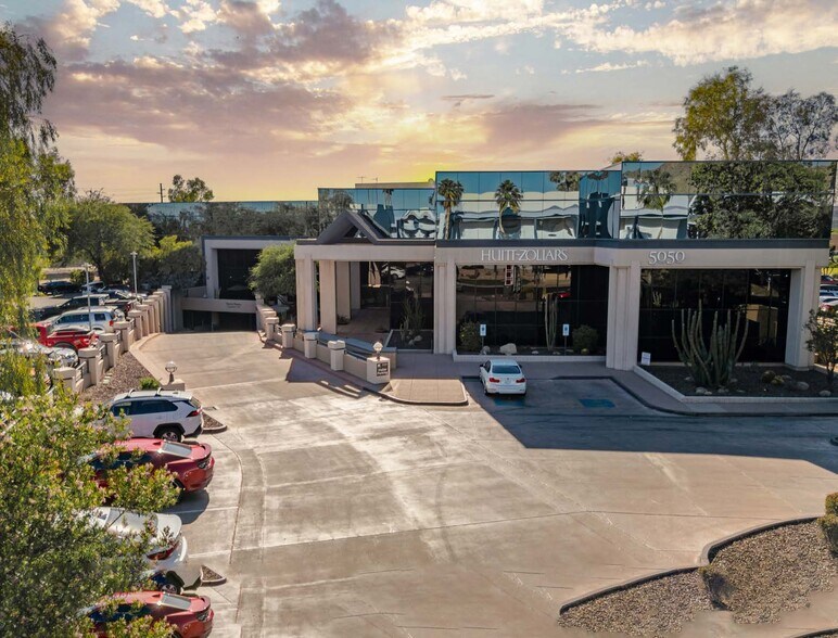 More Photos Of 5050 N 40th St, Phoenix Office For Lease