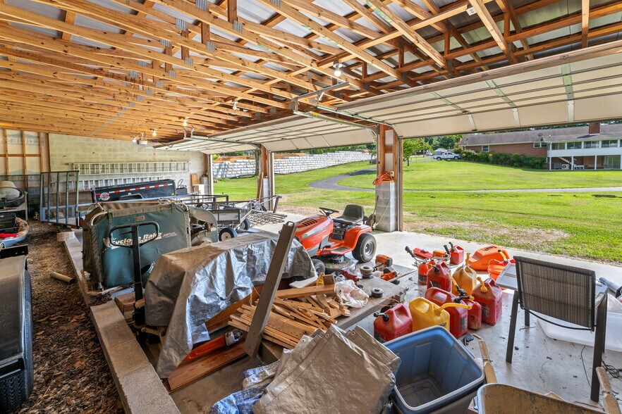 More Photos Of 3320 Bakertown Rd, Knoxville Multifamily For Sale