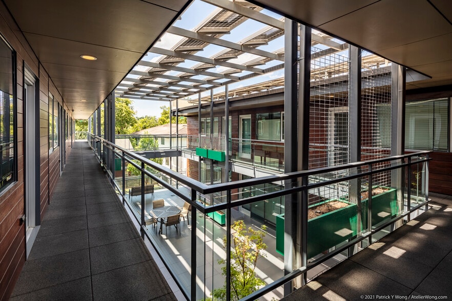 More Photos Of 904 West Ave, Austin Office Residential For Sale