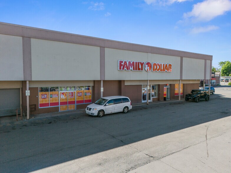 More Photos Of 569 Lyell Ave, Rochester Freestanding For Lease