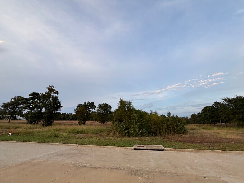 More Photos Of 3132 Nealy way, Longview Land For Sale