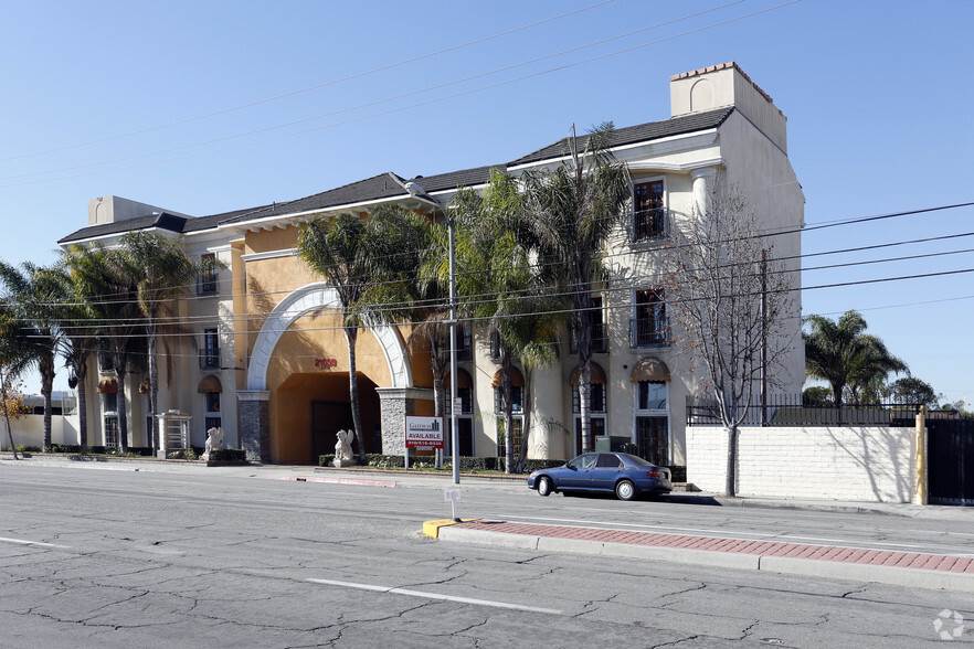 Primary Photo Of 21039-21093 Figueroa St, Carson Medical For Lease