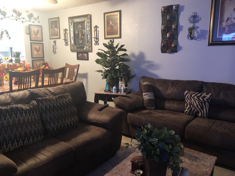 More Photos Of 1020 Jackson Keller Rd, San Antonio Apartments For Sale