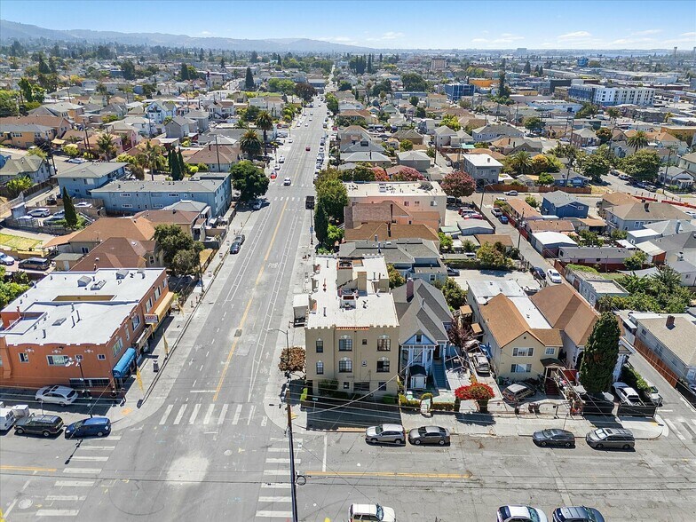 More Photos Of 1905 Foothill Blvd, Oakland Apartments For Sale