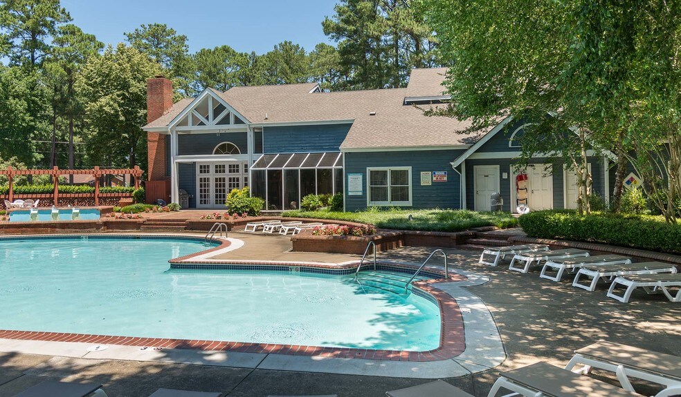 More Photos Of 3001 Reflections Way, Virginia Beach Apartments For Sale