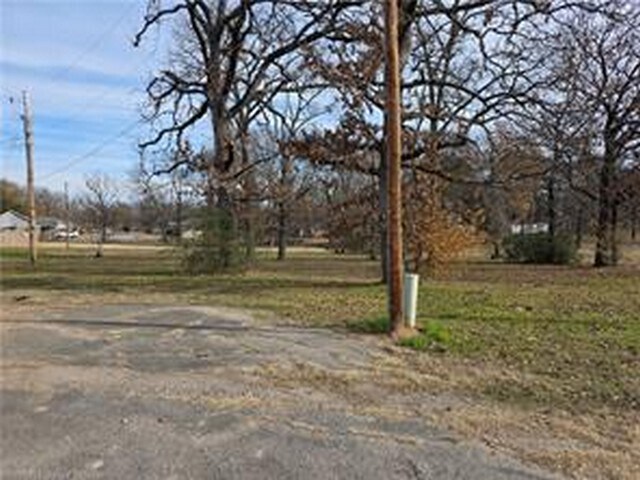 More Photos Of W Main St, Charleston Land For Sale