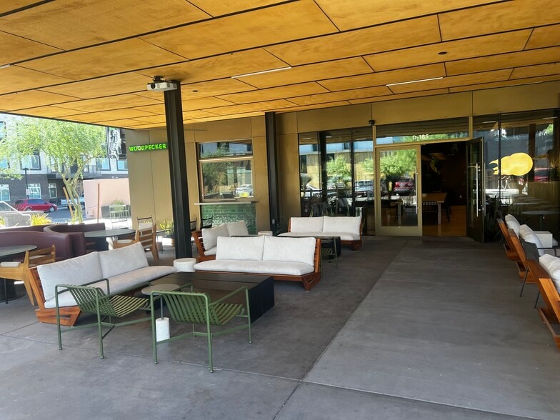 More Photos Of 3030 N Central Ave, Phoenix Office For Lease