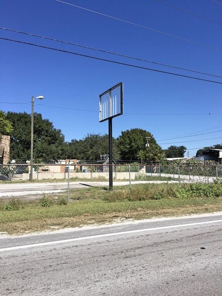 More Photos Of 2610 E US Hwy 92, Plant City Land For Lease