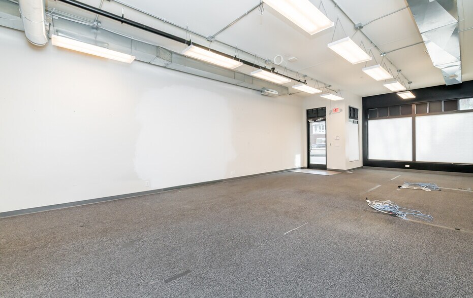 More Photos Of 10612-10614 Meeting St, Prospect Storefront Retail Office For Lease