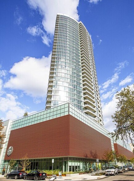 More Photos Of 1369 Spruce Pl, Minneapolis Apartments For Lease