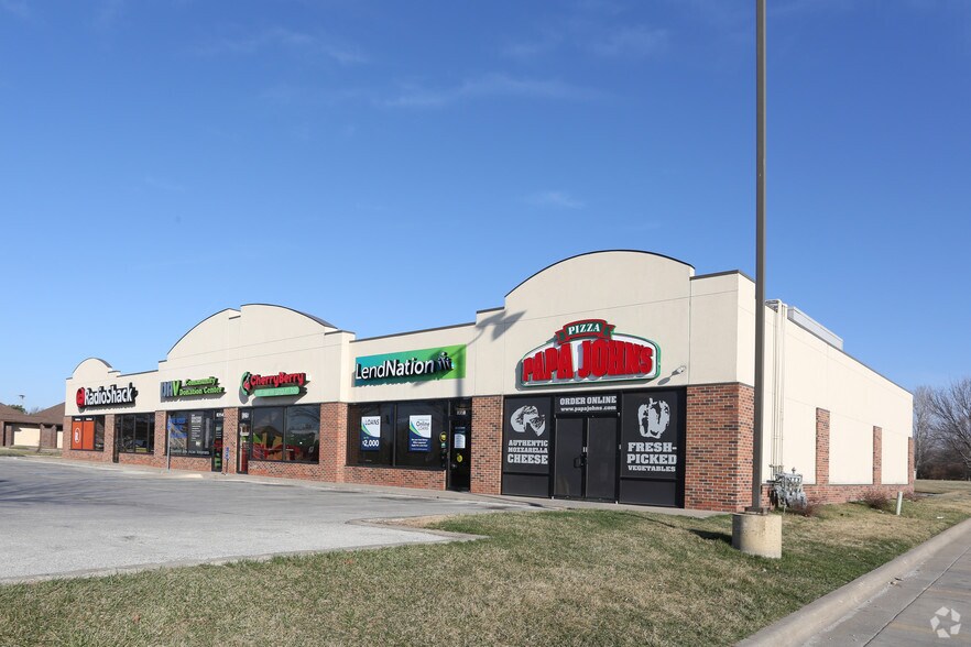 More Photos Of 8312-8320 E 171st St, Belton Storefront For Sale