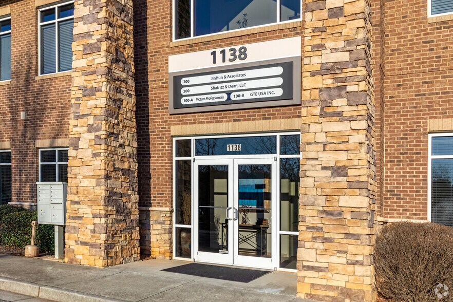 More Photos Of 1138 Satellite Blvd, Suwanee Unknown For Lease