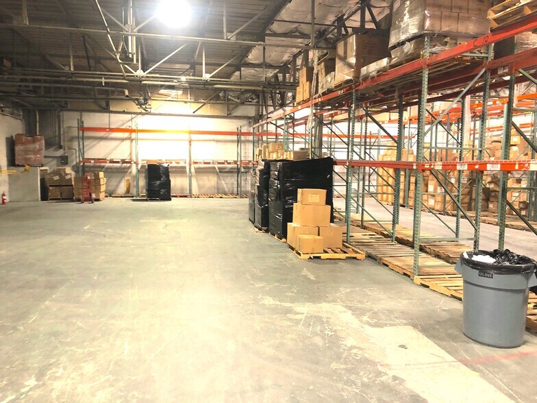 More Photos Of 63 Railroad Ave, Wallkill Warehouse For Lease