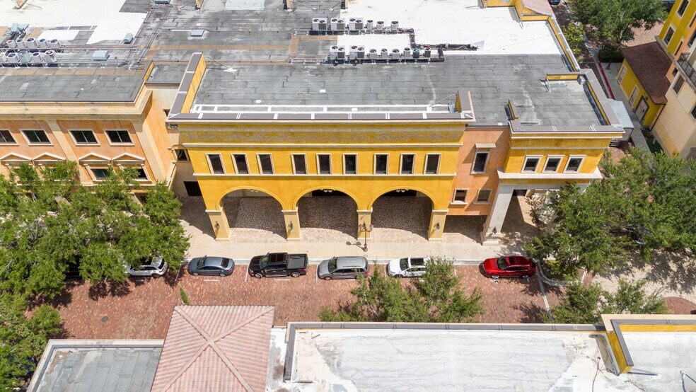 More Photos Of 7065 Westpointe Blvd, Orlando Loft Creative Space For Sale