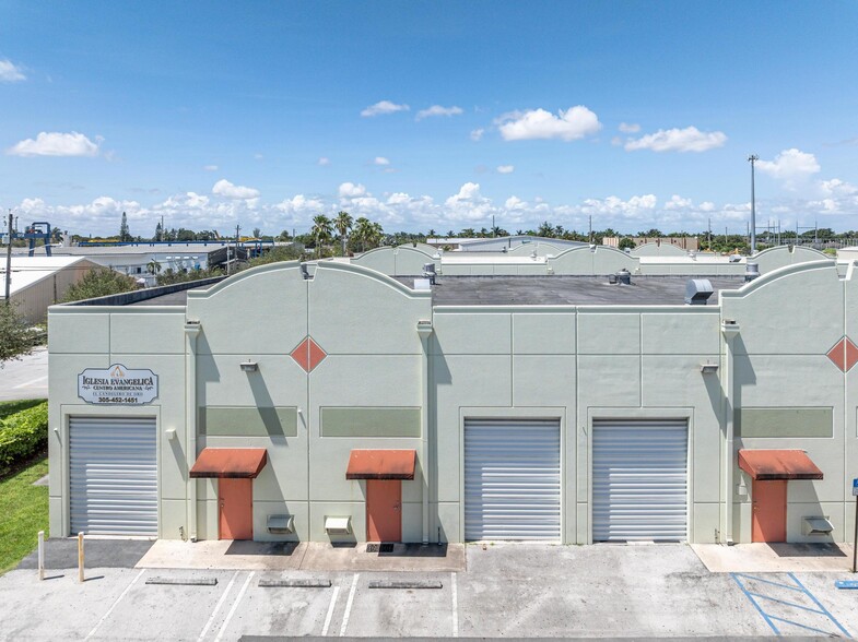 Primary Photo Of 414-424 NW 10th Ave, Homestead Warehouse For Sale