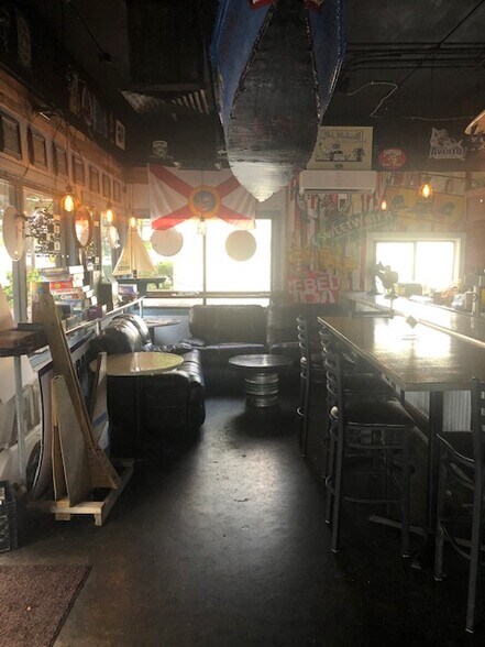 More Photos Of 3218 SE 6th Ave, Fort Lauderdale Restaurant For Lease