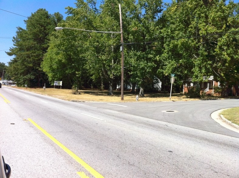 Primary Photo Of 5560 Jonesboro Rd, Lake City Land For Sale