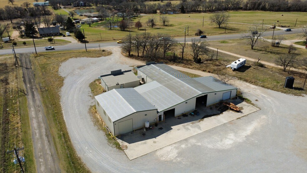 More Photos Of 5092 W Highway 199, Springtown Warehouse For Sale