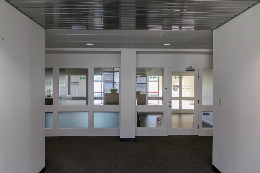 More Photos Of 201 E Markham St, Little Rock Office For Lease