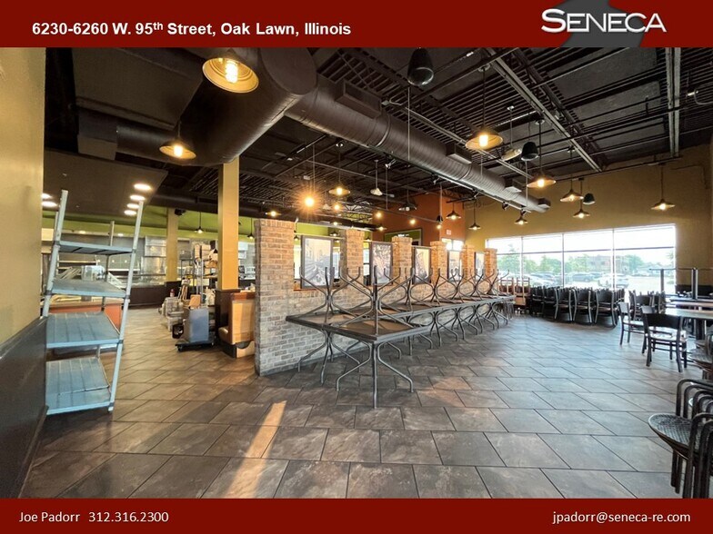 More Photos Of 6230-6260 W 95th St, Oak Lawn Unknown For Lease
