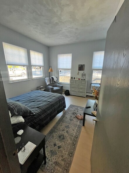 More Photos Of 135 Main St, Upton Apartments For Sale