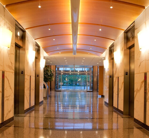 More Photos Of 1101 Wootton Pky, Rockville Office For Lease