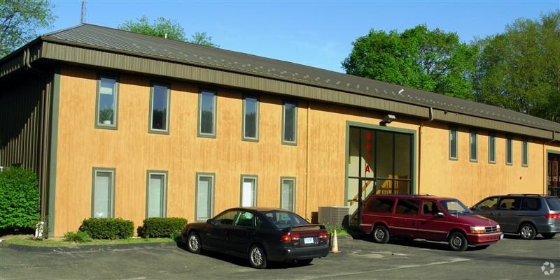 More Photos Of 461 Danbury Rd, New Milford Research And Development For Lease