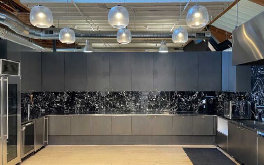 More Photos Of 1250 NW 17th Ave, Portland Loft Creative Space For Sale