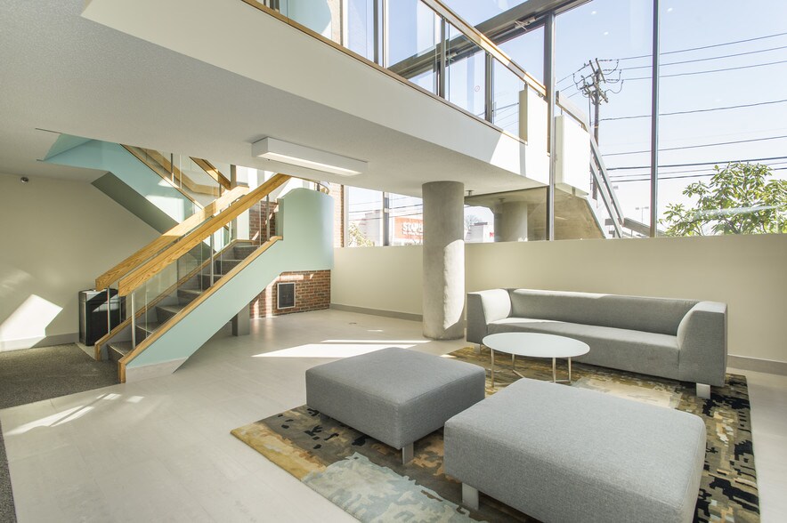 More Photos Of 175 Highland Ave, Needham Office For Lease