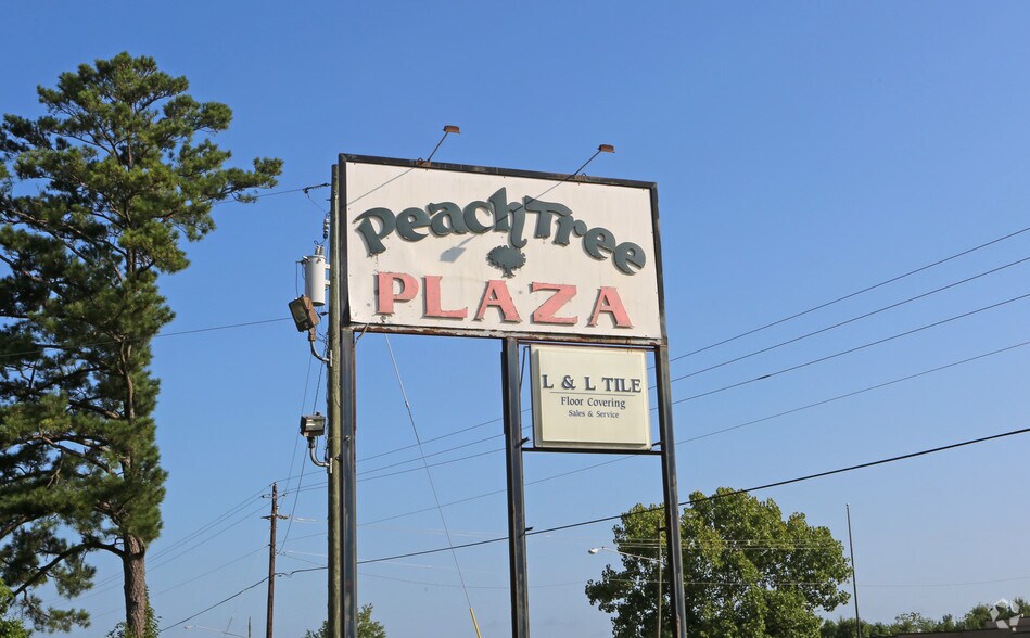 More Photos Of 1704-1736 Us-43 Hwy S, Demopolis General Retail For Sale