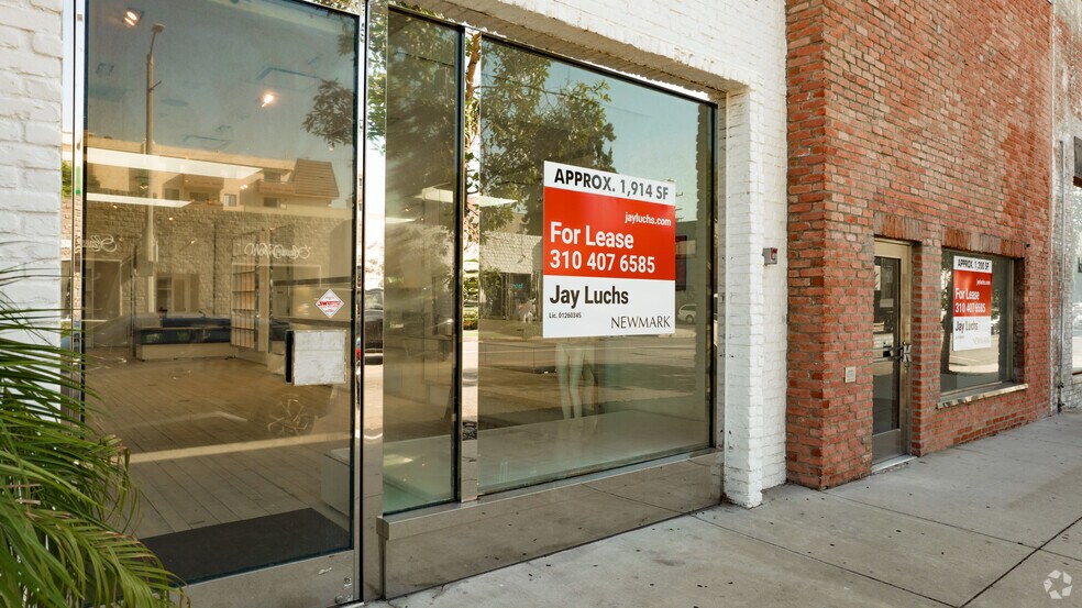 More Photos Of 110 N Robertson Blvd, Los Angeles Storefront Retail Office For Lease