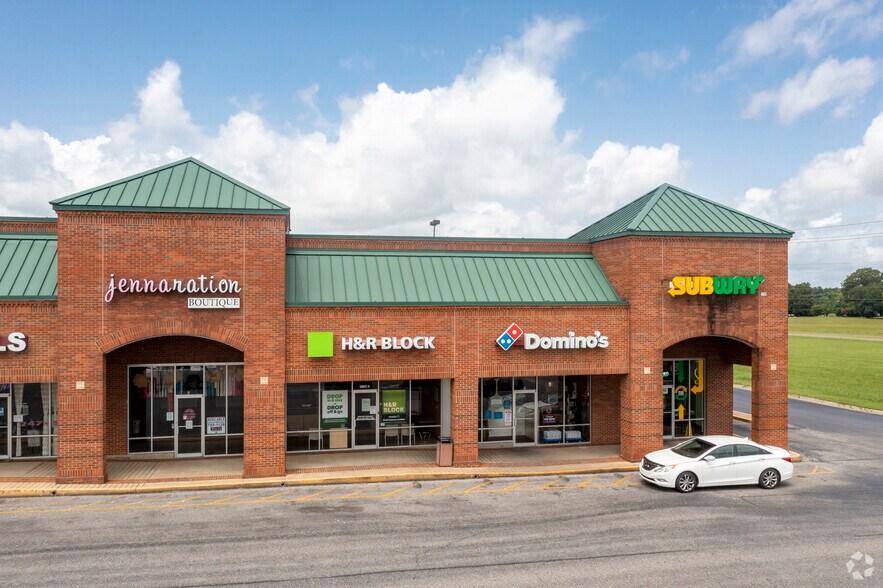 More Photos Of 9730-9770 Highway 69 S, Tuscaloosa Storefront For Lease