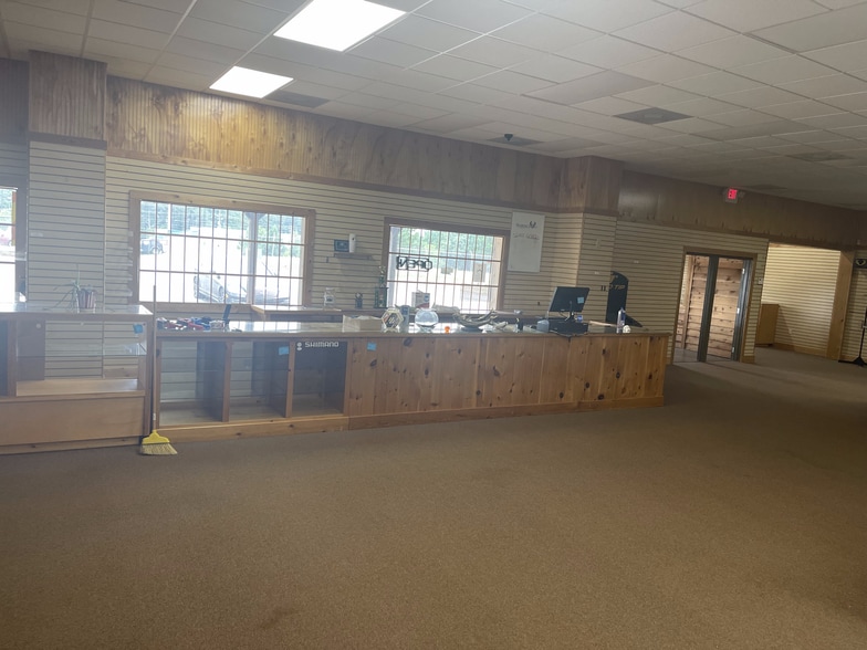 More Photos Of 3455 Keith Bridge Rd, Cumming Freestanding For Sale