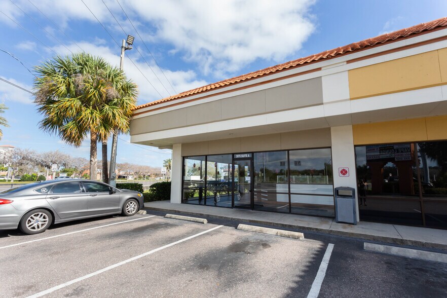 More Photos Of 3970 Tampa Rd, Oldsmar Unknown For Lease