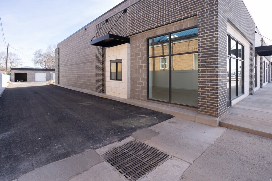 More Photos Of 385 S Main St, Richfield Storefront For Lease