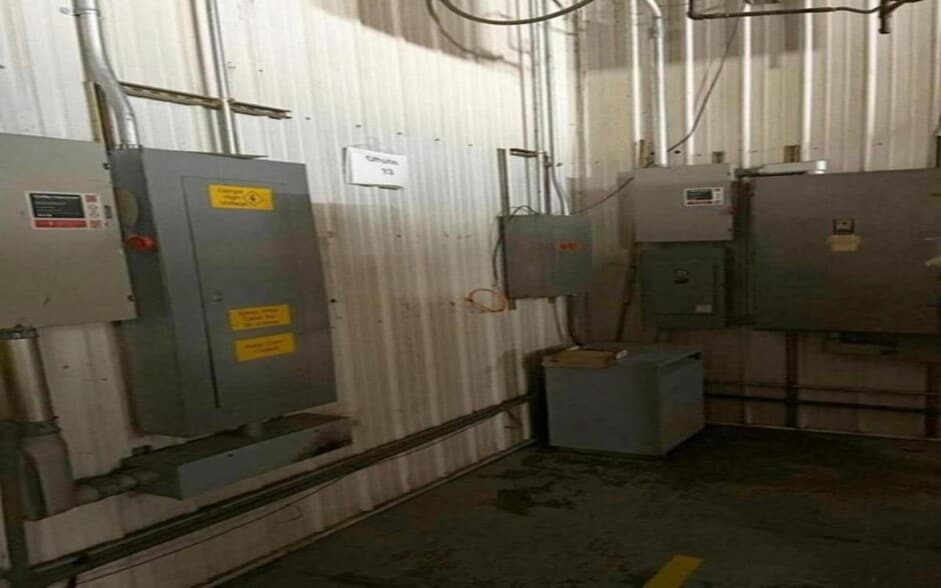 More Photos Of 2737 Pioneer Dr, Bowling Green Warehouse For Lease