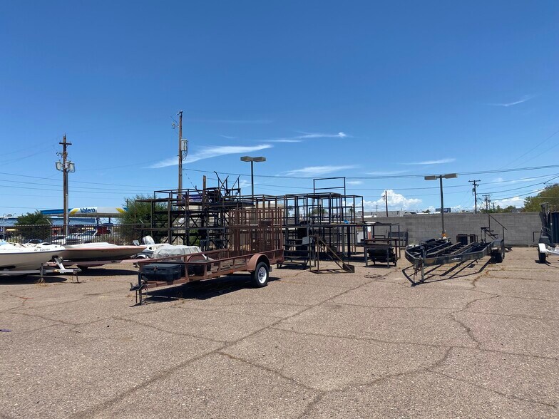 More Photos Of 9801 N 19th Ave, Phoenix Service For Sale