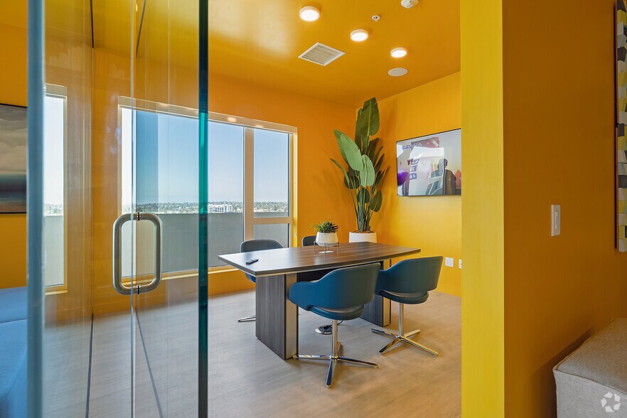 More Photos Of 10375 Washington Blvd, Culver City Apartments For Lease