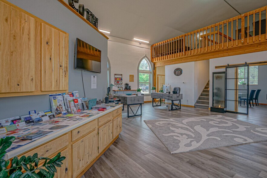 More Photos Of 431 University St, Trinidad Freestanding For Sale