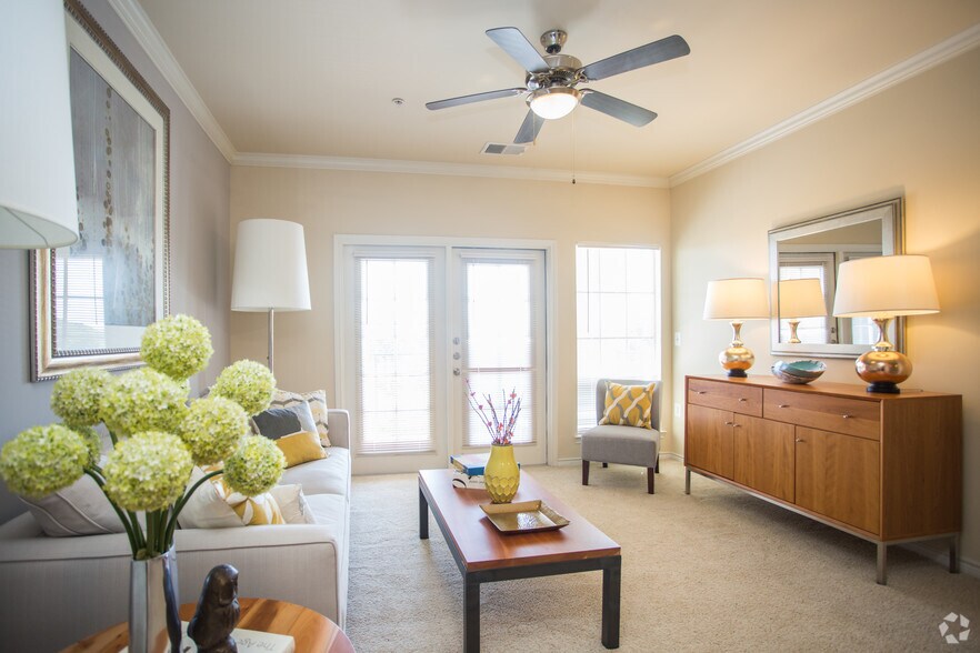 More Photos Of Mooreview Pky @ Loudoun County Pky, Ashburn Unknown For Lease