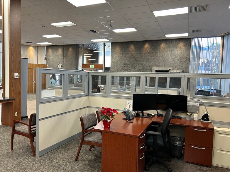 More Photos Of 29000 S Western Ave, Rancho Palos Verdes Office For Lease