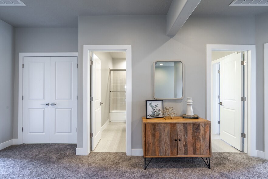 More Photos Of 278 2020 w, Hurricane Specialty For Sale