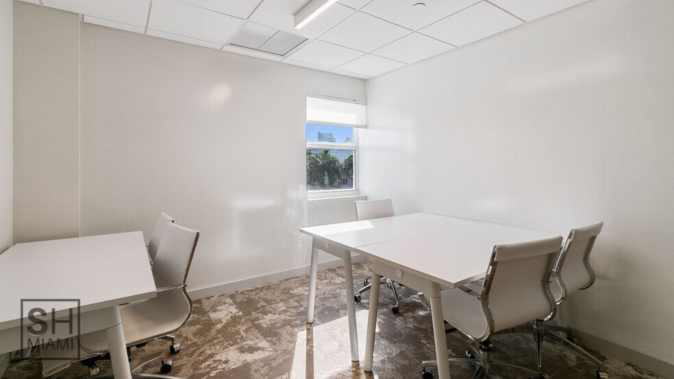 More Photos Of 820 W 41st St, Miami Beach Coworking Space